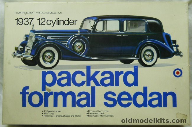 Entex 1/16 1937 Packard Formal Sedan 12 Cylinder, 9002 plastic model kit